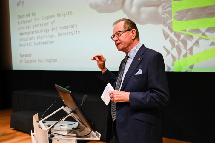 Photo from Medicine 2025 }}