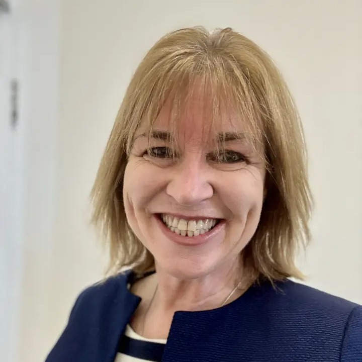 Speaker Dr Emma Vaux FRCP